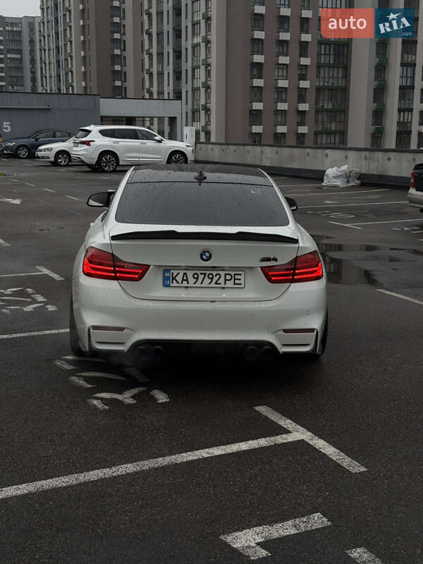 Купе BMW 4 Series 2015 в Києві фото 4 Купе BMW 4 Series 2015 в Києві
