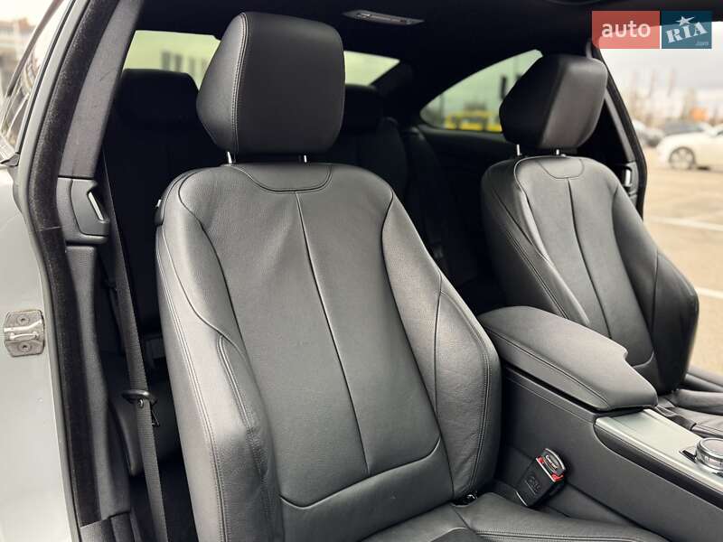 Купе BMW 4 Series 2016 в Киеве