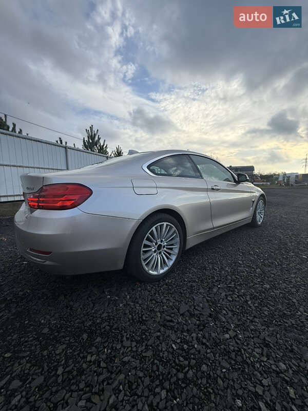 Купе BMW 4 Series 2014 в Луцке