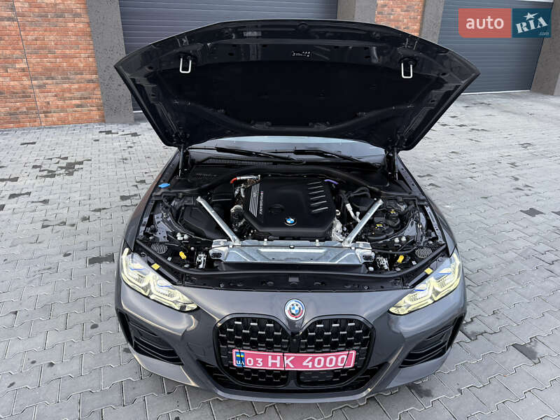 Кабриолет BMW 4 Series 2022 в Черновцах
