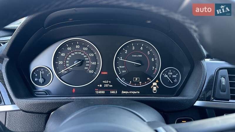 Купе BMW 4 Series 2015 в Ужгороде