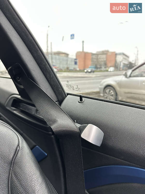 Купе BMW 4 Series 2016 в Днепре