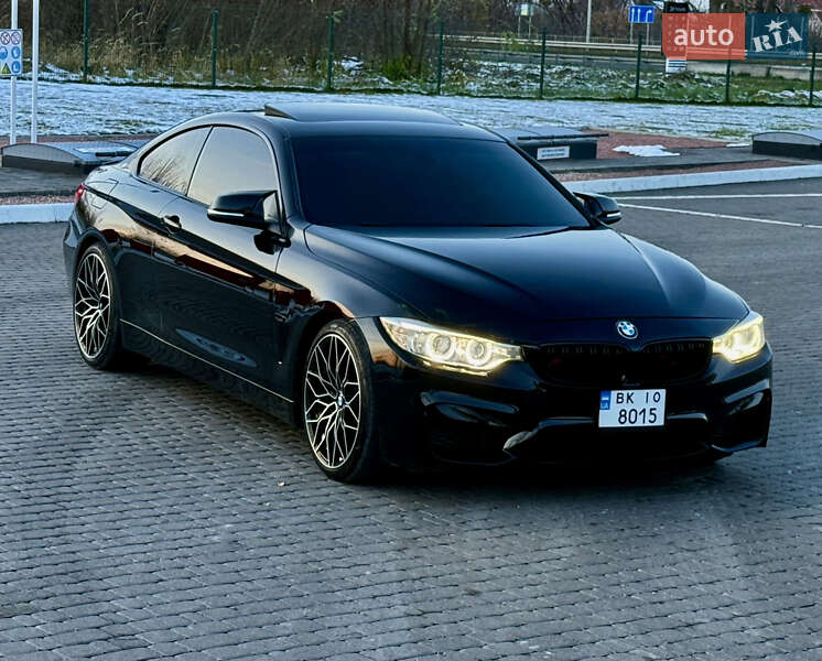 Купе BMW 4 Series 2013 в Ровно