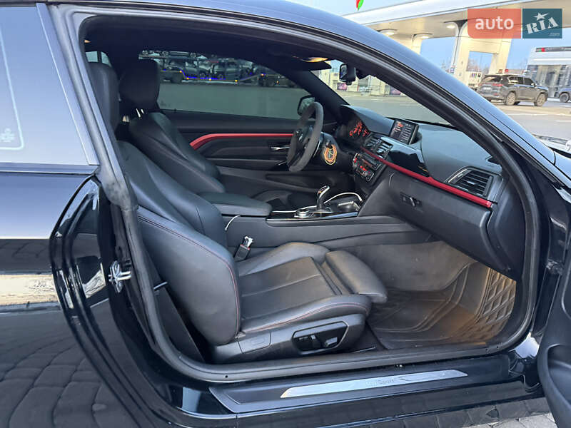 Купе BMW 4 Series 2013 в Ровно