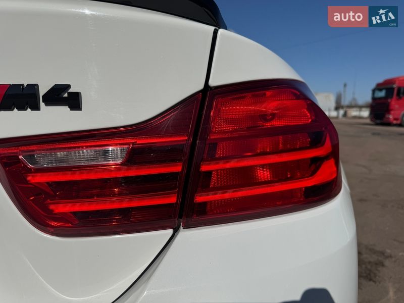 Купе BMW 4 Series 2015 в Прилуках