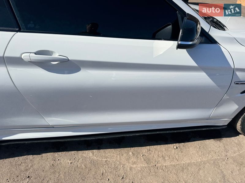 Купе BMW 4 Series 2015 в Прилуках