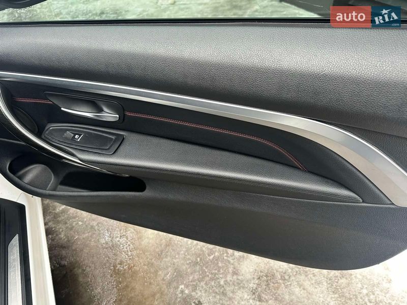 Кабриолет BMW 4 Series 2017 в Львове фото 21 Кабриолет BMW 4 Series 2017 в Львове