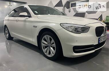 Хетчбек BMW 5 Series GT 2013 в 