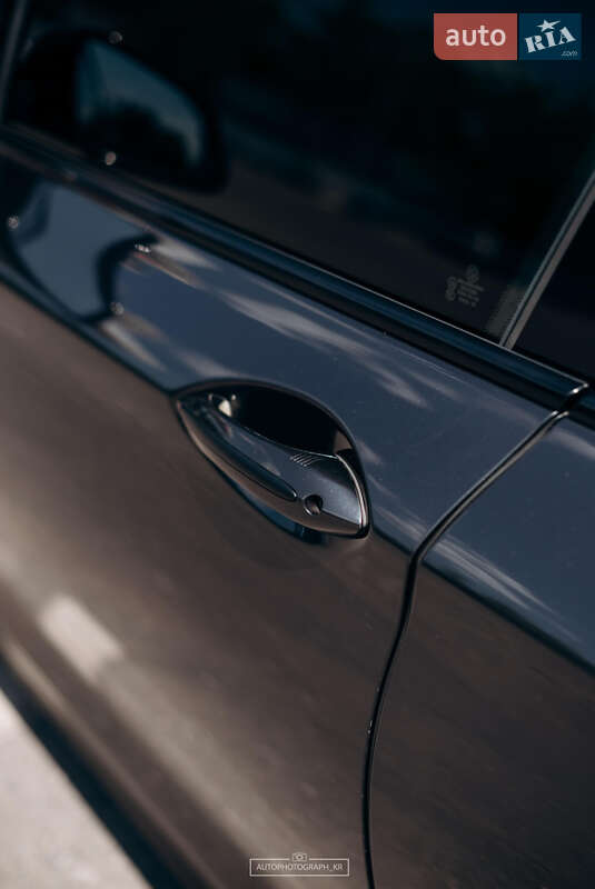 Лифтбек BMW 5 Series GT 2014 в Кривом Роге фото 24 Лифтбек BMW 5 Series GT 2014 в Кривом Роге