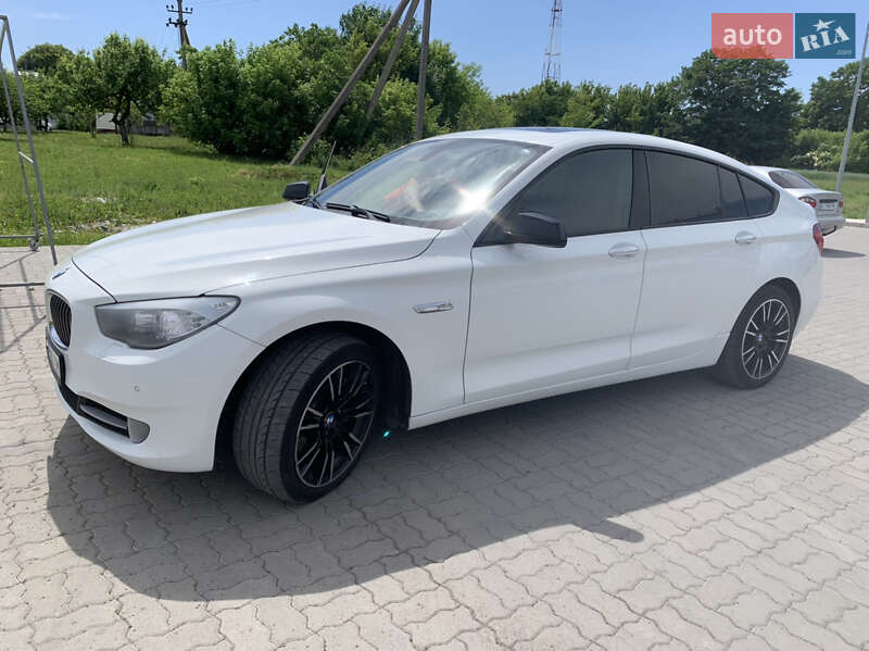 Лифтбек BMW 5 Series GT 2011 в Львове