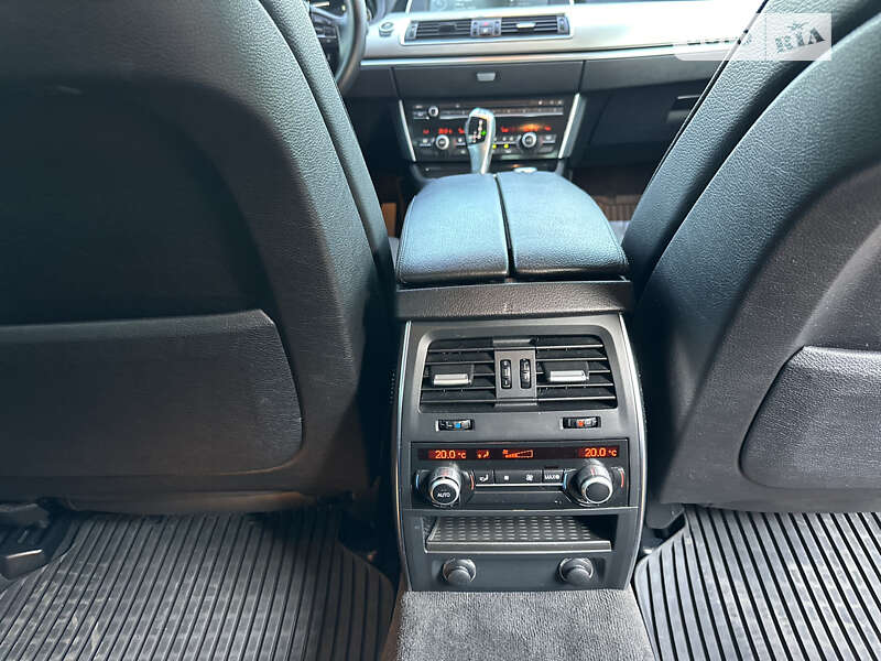 Лифтбек BMW 5 Series GT 2010 в Черновцах