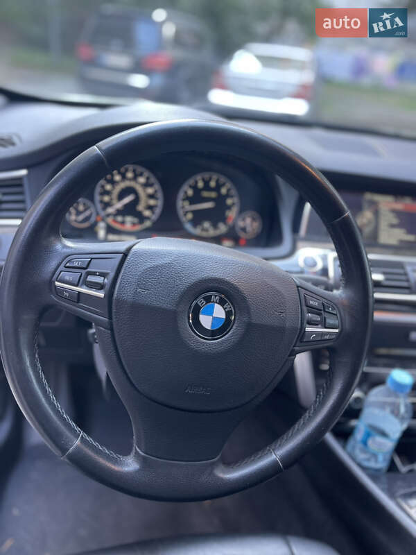 Ліфтбек BMW 5 Series GT 2014 в Києві фото 12 Ліфтбек BMW 5 Series GT 2014 в Києві