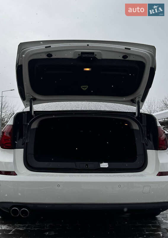 Ліфтбек BMW 5 Series GT 2013 в Львові