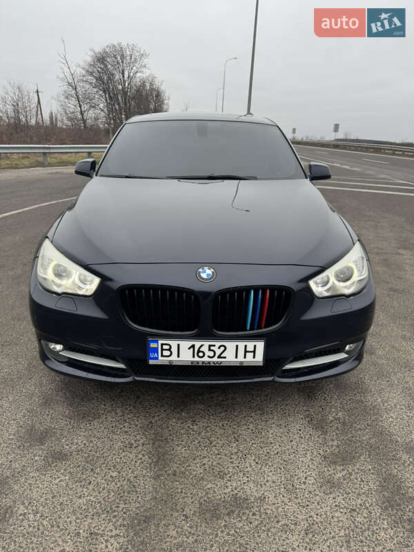 Лифтбек BMW 5 Series GT 2012 в Хороле