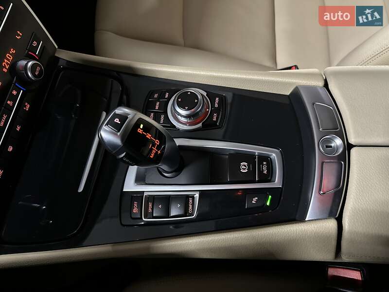 Лифтбек BMW 5 Series GT 2017 в Киеве