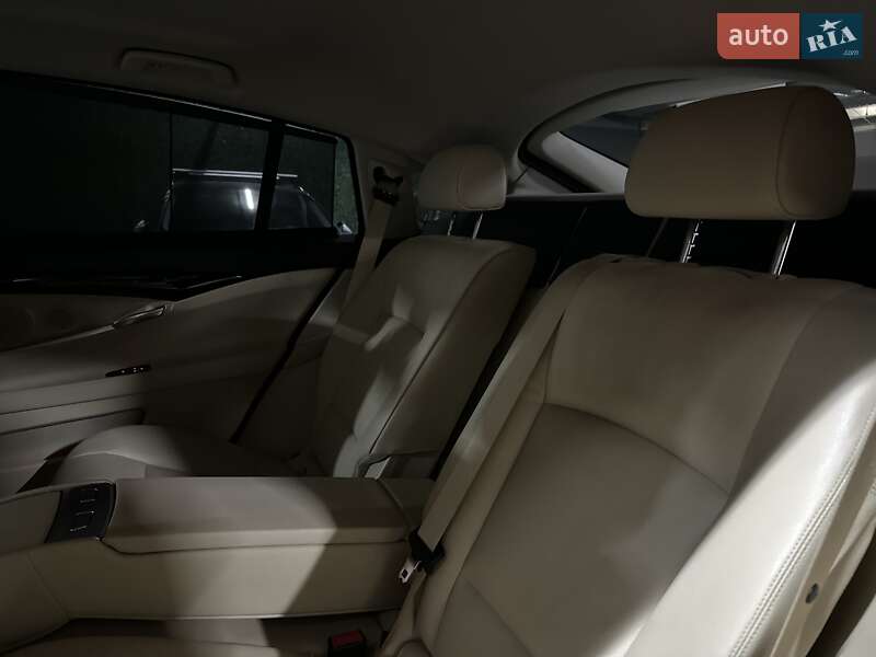 Лифтбек BMW 5 Series GT 2017 в Киеве