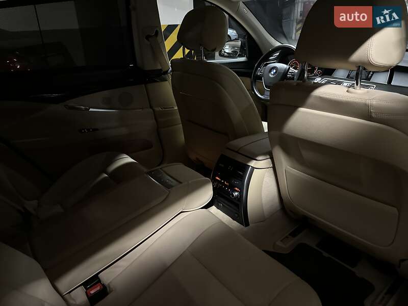 Лифтбек BMW 5 Series GT 2017 в Киеве