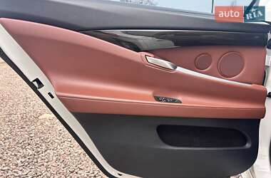 Лифтбек BMW 5 Series GT 2017 в 