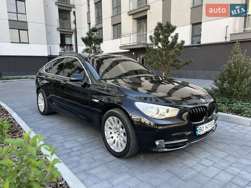 Лифтбек BMW 5 Series GT 2010 в 