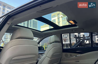 Лифтбек BMW 5 Series GT 2010 в 