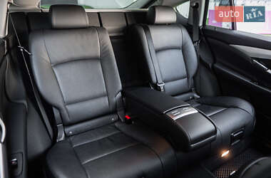 Ліфтбек BMW 5 Series GT 2015 в 