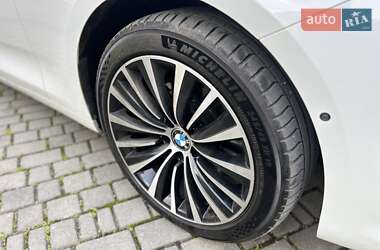 Ліфтбек BMW 5 Series GT 2013 в 