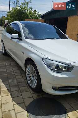 Лифтбек BMW 5 Series GT 2013 в 