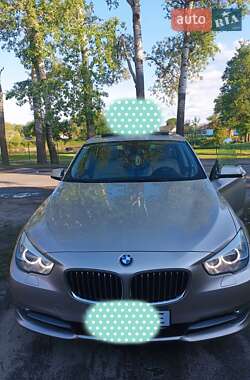 Лифтбек BMW 5 Series GT 2012 в 