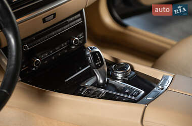 Лифтбек BMW 5 Series GT 2014 в 