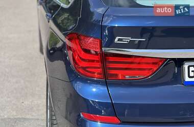 Лифтбек BMW 5 Series GT 2012 в 