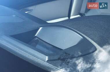 Ліфтбек BMW 5 Series GT 2012 в 