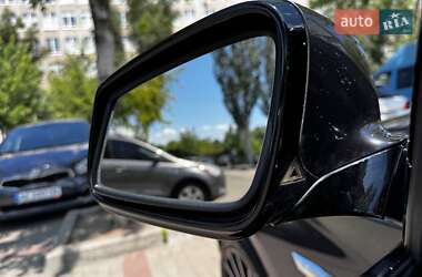 Ліфтбек BMW 5 Series GT 2012 в 