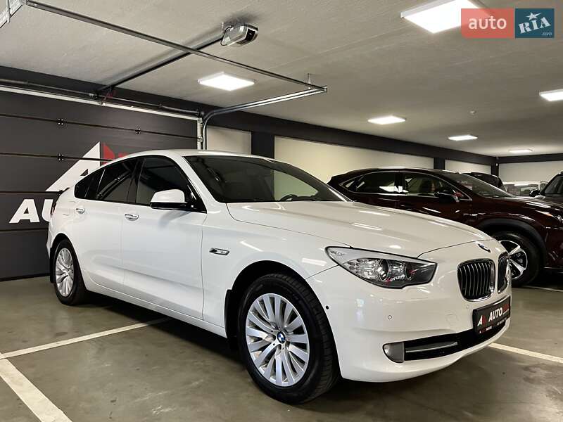 BMW 5 Series GT 2012