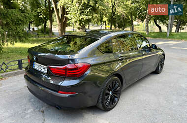 Лифтбек BMW 5 Series GT 2015 в 