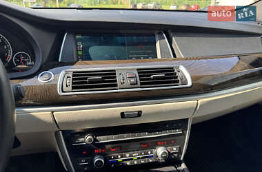 Лифтбек BMW 5 Series GT 2011 в 