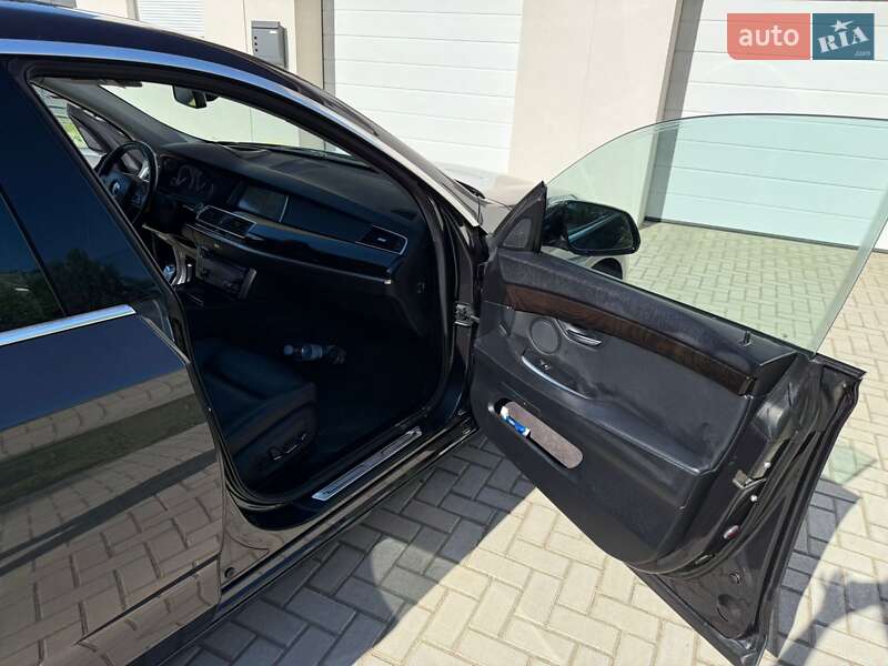 Лифтбек BMW 5 Series GT 2015 в Виноградове