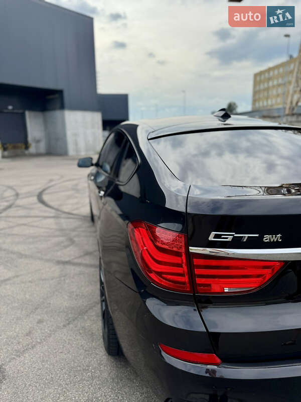 Лифтбек BMW 5 Series GT 2012 в Киеве