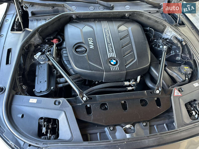 Лифтбек BMW 5 Series GT 2014 в Одессе
