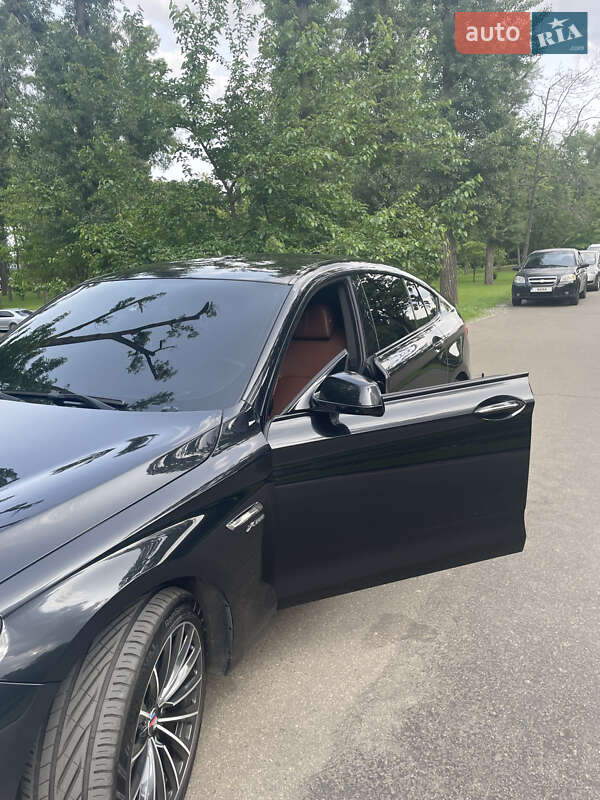 Ліфтбек BMW 5 Series GT 2012 в Києві