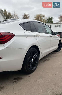 Ліфтбек BMW 5 Series GT 2015 в  фото 4 Ліфтбек BMW 5 Series GT 2015 в