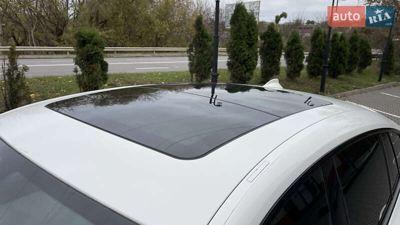 Ліфтбек BMW 5 Series GT 2015 в Хмельницькому фото 24 Ліфтбек BMW 5 Series GT 2015 в Хмельницькому