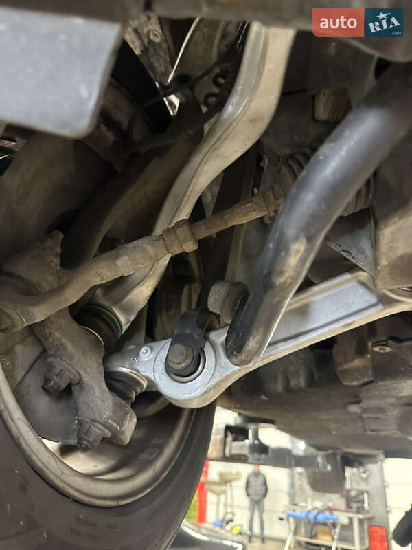 Лифтбек BMW 5 Series GT 2011 в Киеве фото 71 Лифтбек BMW 5 Series GT 2011 в Киеве