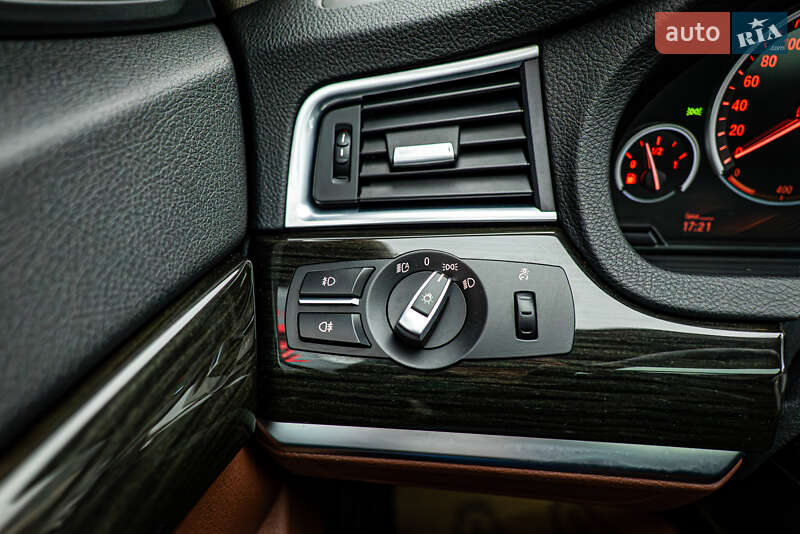 Лифтбек BMW 5 Series GT 2017 в Киеве фото 16 Лифтбек BMW 5 Series GT 2017 в Киеве