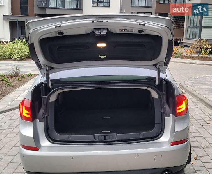 Лифтбек BMW 5 Series GT 2015 в Львове