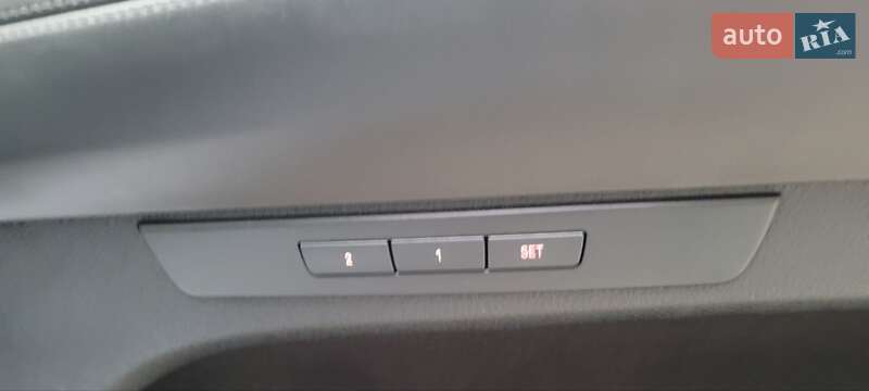 Лифтбек BMW 5 Series GT 2015 в Львове фото 23 Лифтбек BMW 5 Series GT 2015 в Львове
