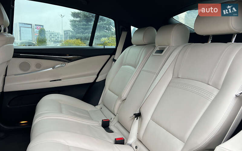 Лифтбек BMW 5 Series GT 2014 в Львове