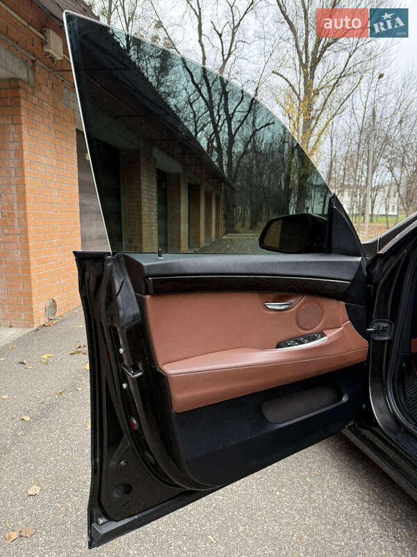 Лифтбек BMW 5 Series GT 2014 в Петропавловской Борщаговке