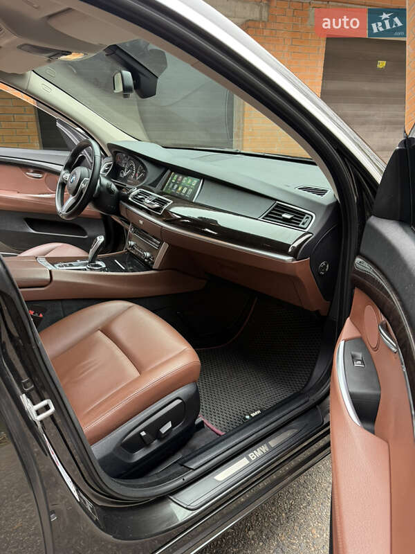 Лифтбек BMW 5 Series GT 2014 в Петропавловской Борщаговке