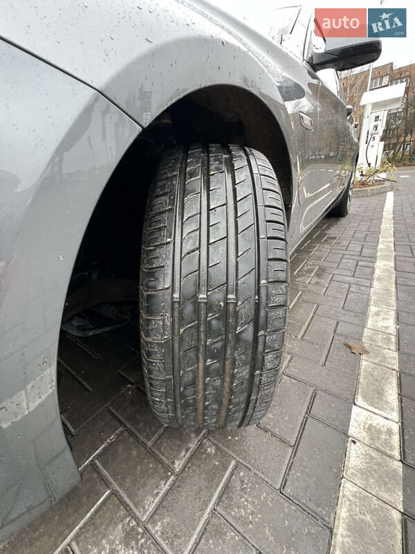 Лифтбек BMW 5 Series GT 2010 в Каменец-Подольском фото 19 Лифтбек BMW 5 Series GT 2010 в Каменец-Подольском