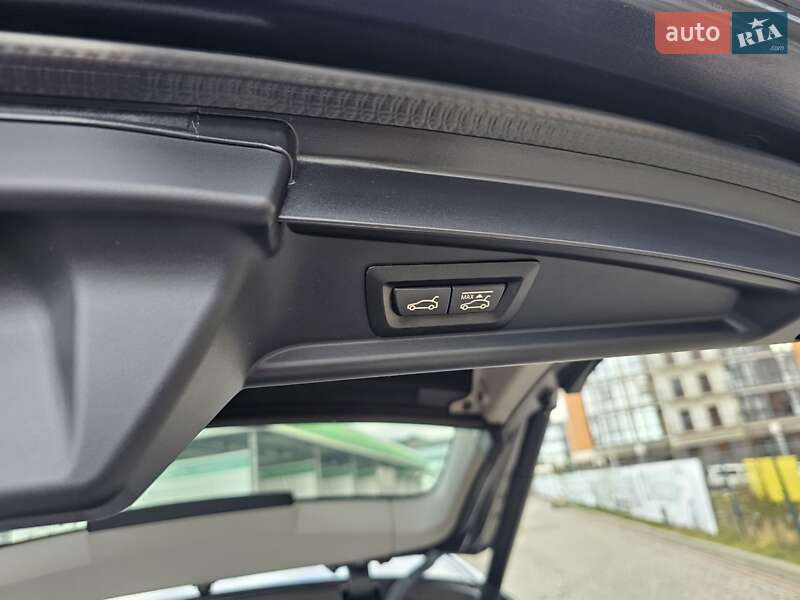 Лифтбек BMW 5 Series GT 2012 в Ивано-Франковске